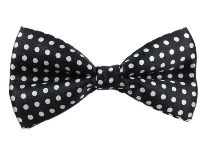Classic Black & White Polka Dotted Bow Tie