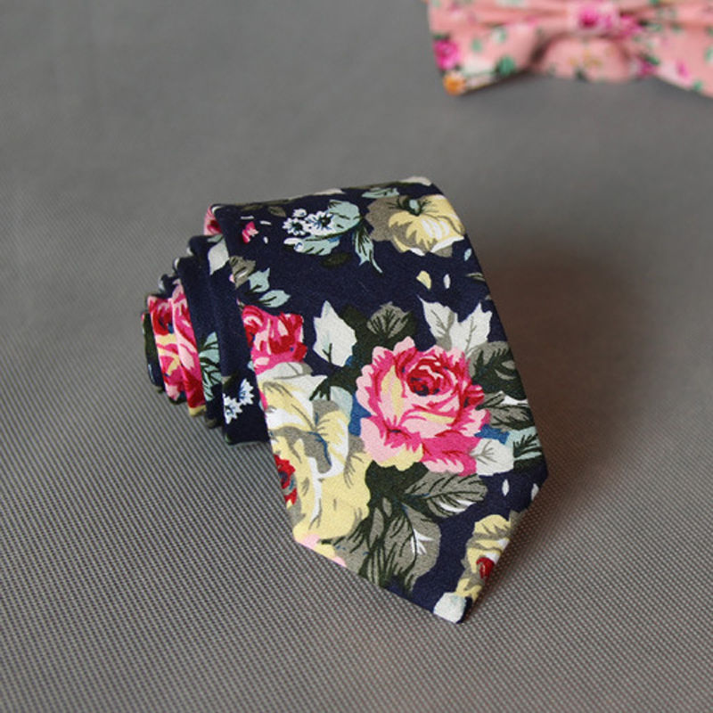Light Pink Rose Floral Skinny Tie (Blue)