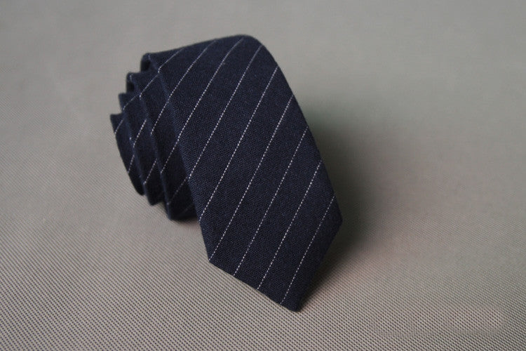 Diagonal Pin Stripe Skinny Tie (Dark Blue & White)