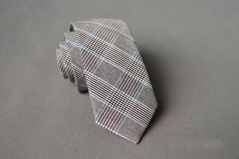 Plaid detail Skinny Tie with Blue accent lines (Black & White)