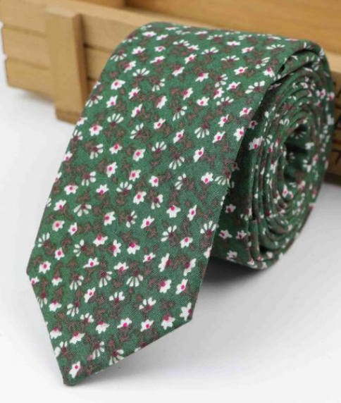 Mini White Flowers on Green Skinny Tie
