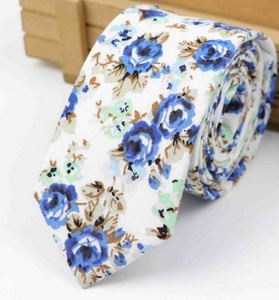 Blue & Teal Roses on Light Cream Skinny Tie