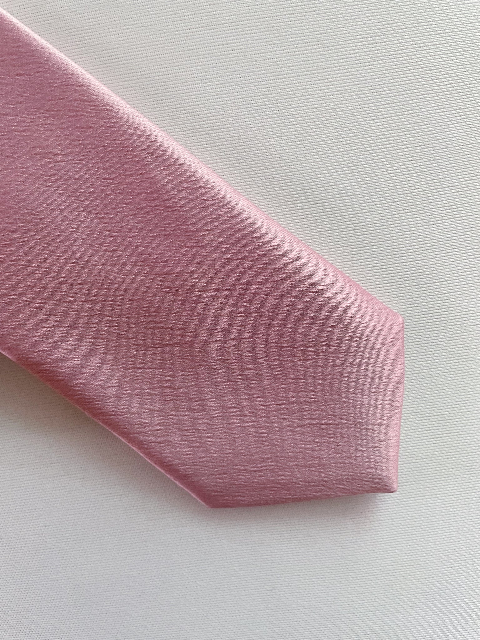 Dark Pastel Pink Solid Textured Skinny Tie